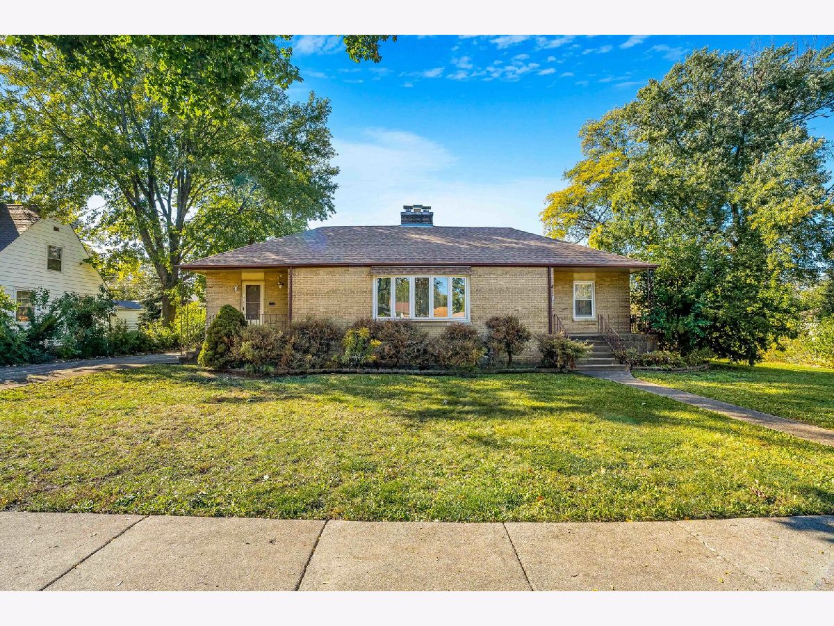  For Sale Berkeley Illinois, 1536 Taft Avenue