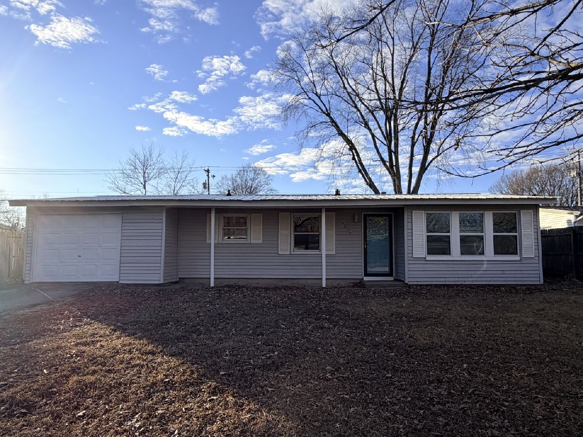  For Sale Champaign Illinois, 2016 Greendale Drive