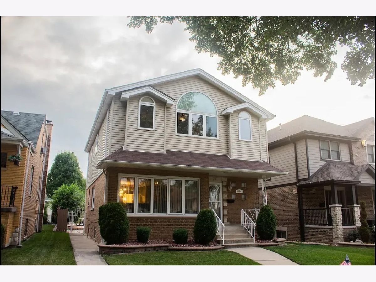  For Rent Chicago Illinois, 5304 New England