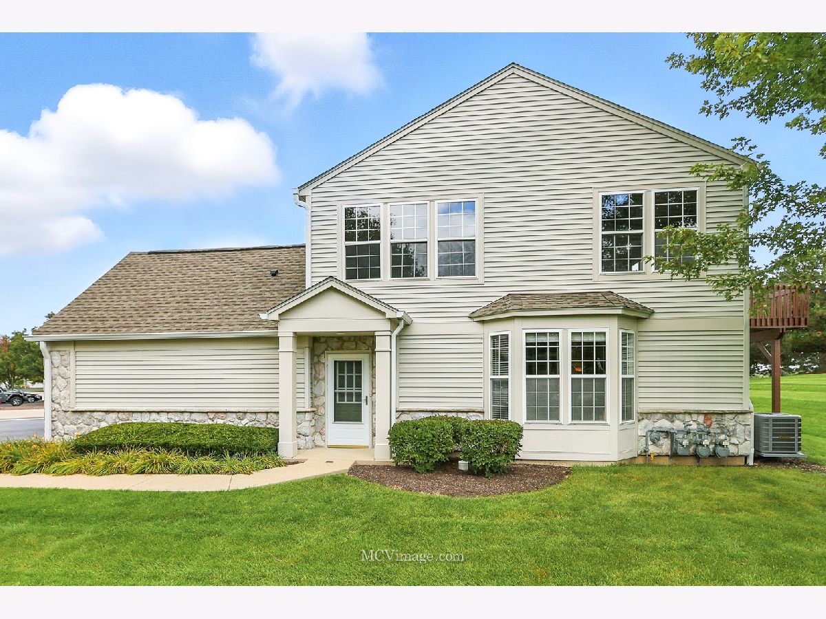 Townhomes & Condos For Sale Townes Of Auburn Lakes Plainfield Illinois, 24806 Gates Court