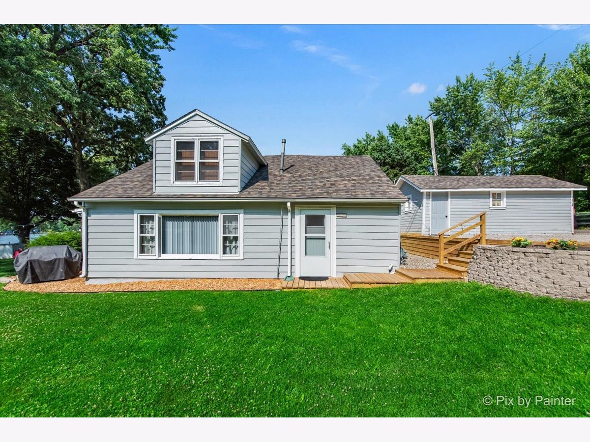  For Sale Johnsburg Illinois, 1304 River Terrace Drive
