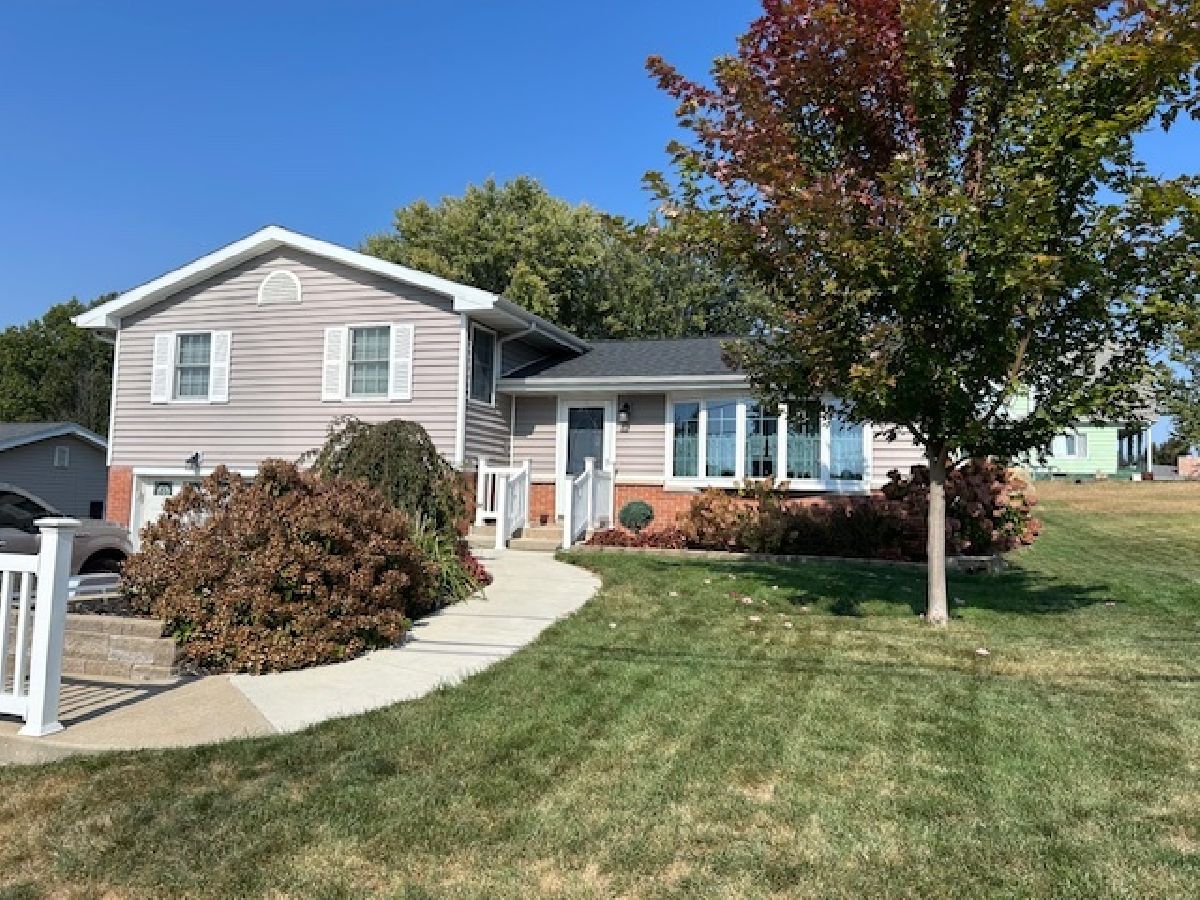  Sold Fulton Illinois, 1119 3rd