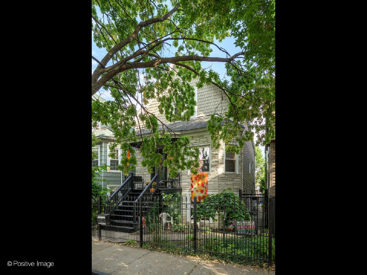  Rented Chicago Illinois, 3037 Elbridge