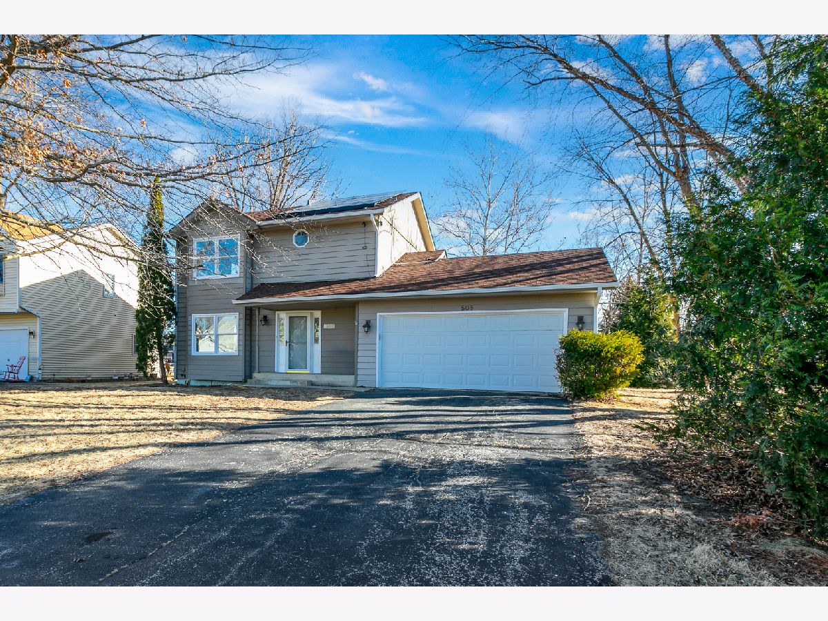 For Sale Poplar Grove Illinois, 508 Pembroke Road