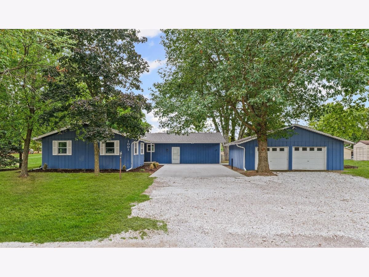 For Sale Mahomet Illinois, 1001 Dianne Lane