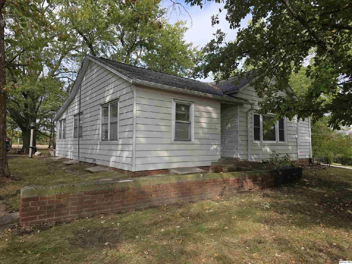  Sold Hamilton Illinois, 1196 North County Road 1000