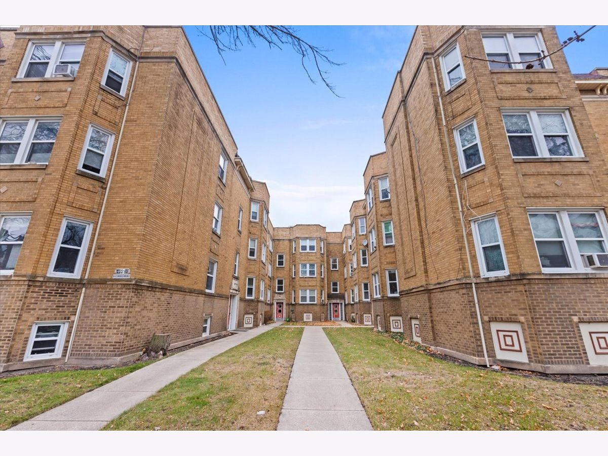 For Rent Chicago Illinois, 6418 Richmond