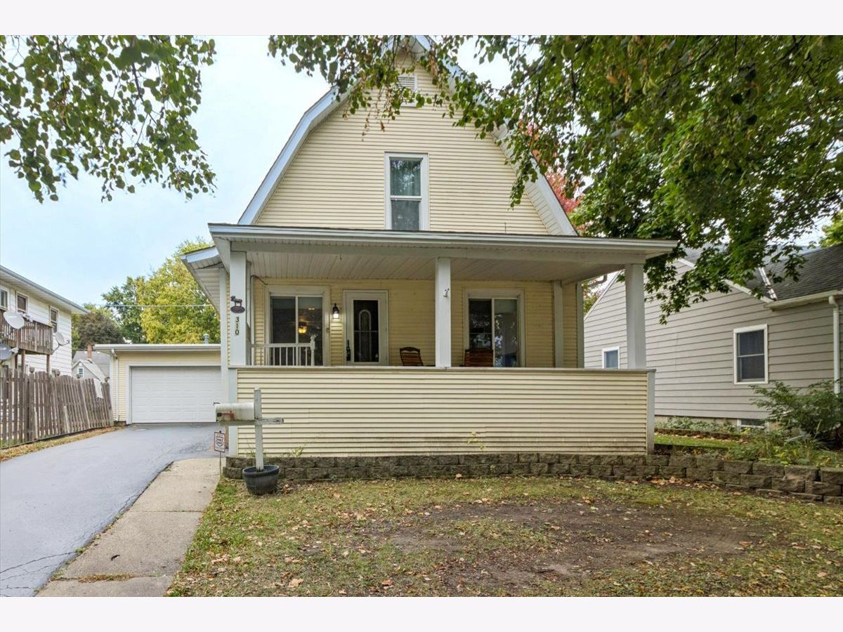  For Sale Genoa Illinois, 310 Sycamore Street