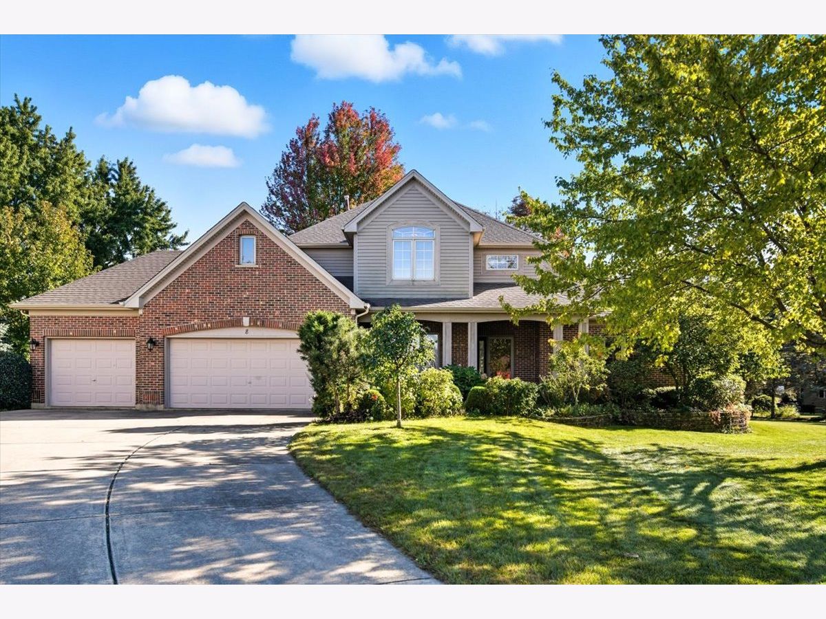 For Sale Sugar Grove Illinois, 8 Mossfield Court