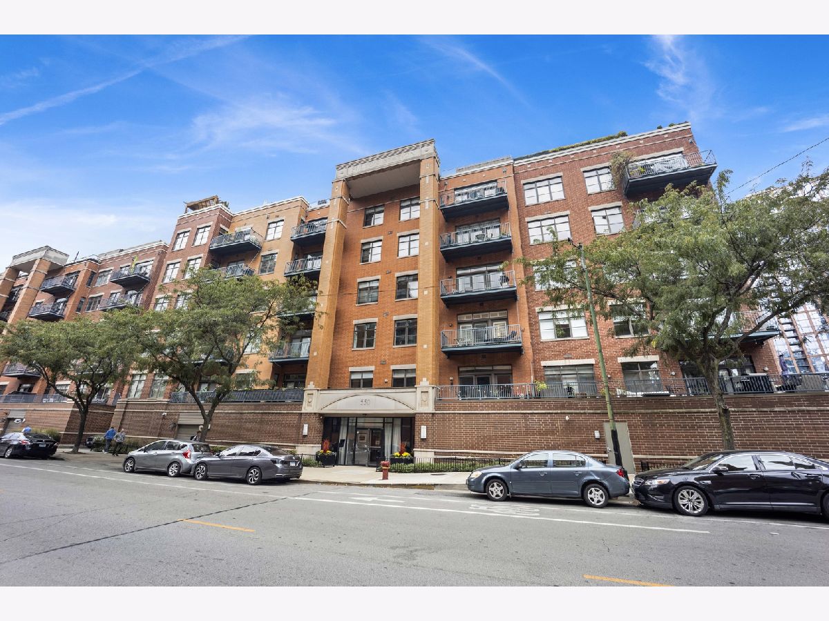 For Rent Chicago Illinois, 550 Fulton