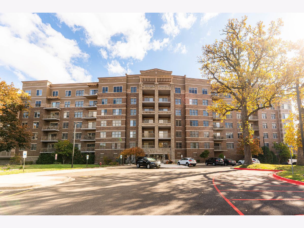  Rented Bloomingdale Illinois, 125 Lakeview