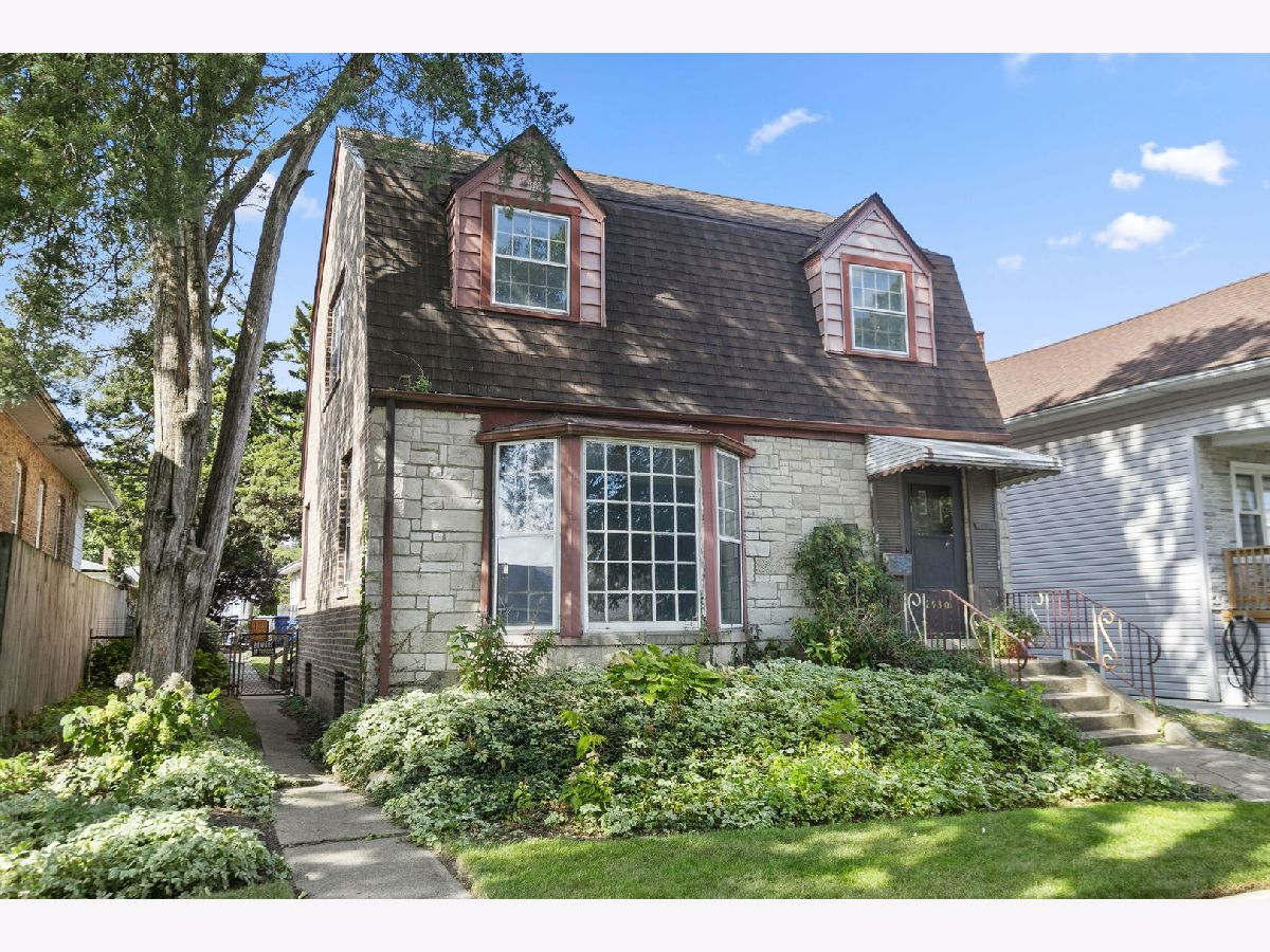 For Sale Chicago Illinois, 2930 New England Avenue