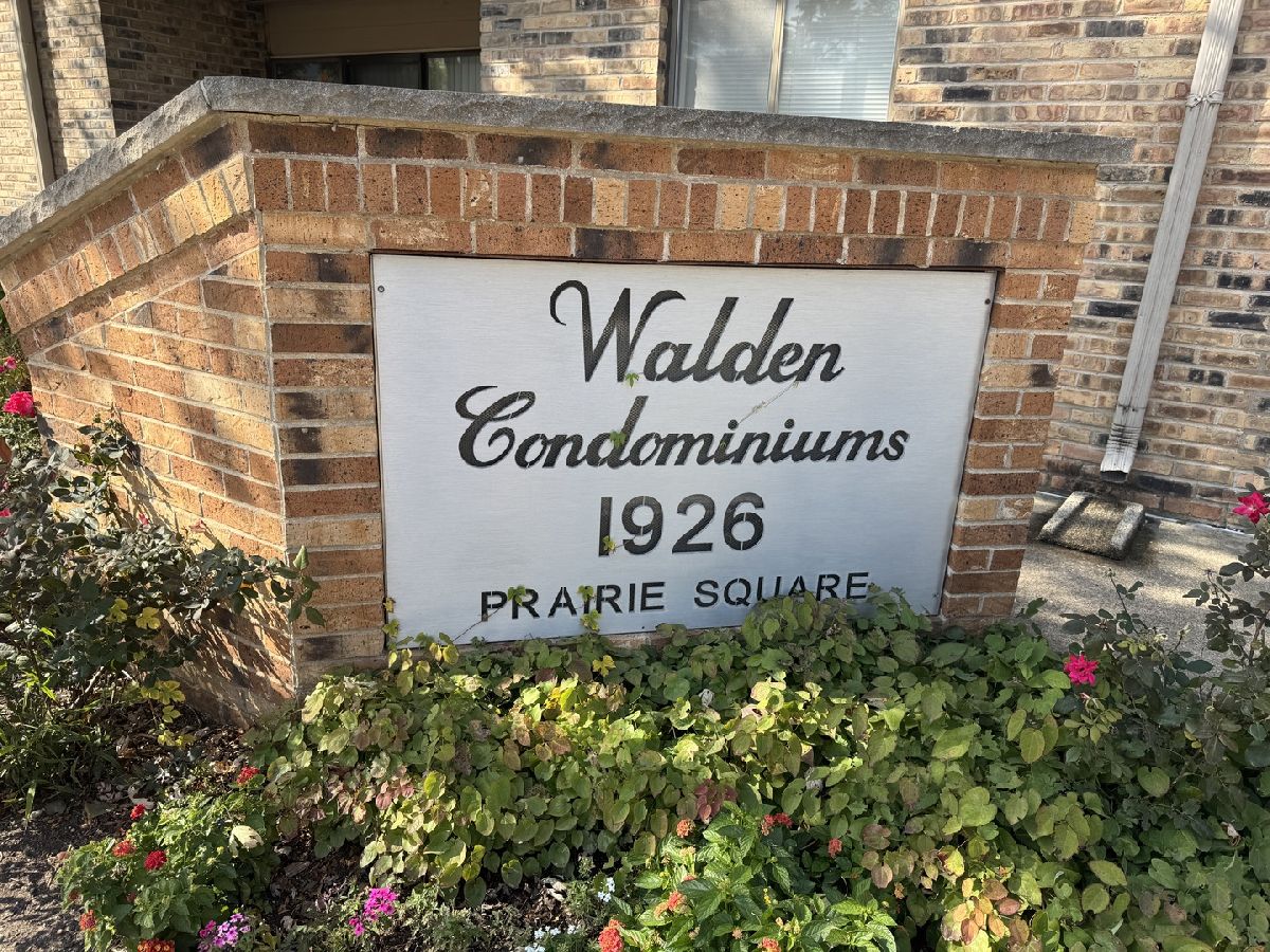  For Sale Schaumburg Illinois, 1926 Prairie Square