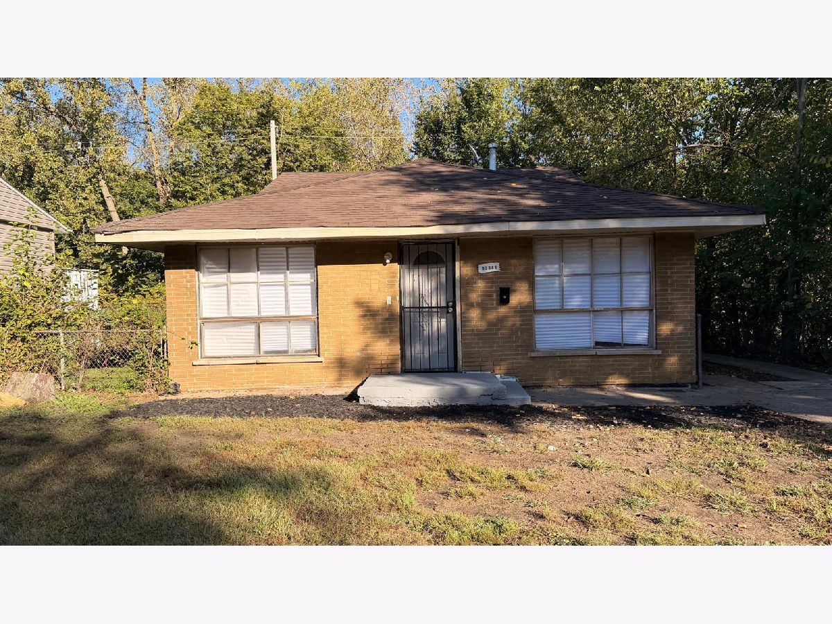  For Sale Chicago Illinois, 13041 Eberhart Avenue