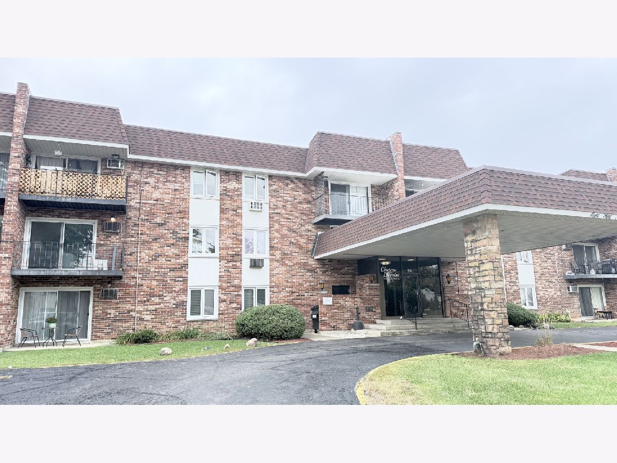  For Sale Wheaton Illinois, 850 Lorraine Road