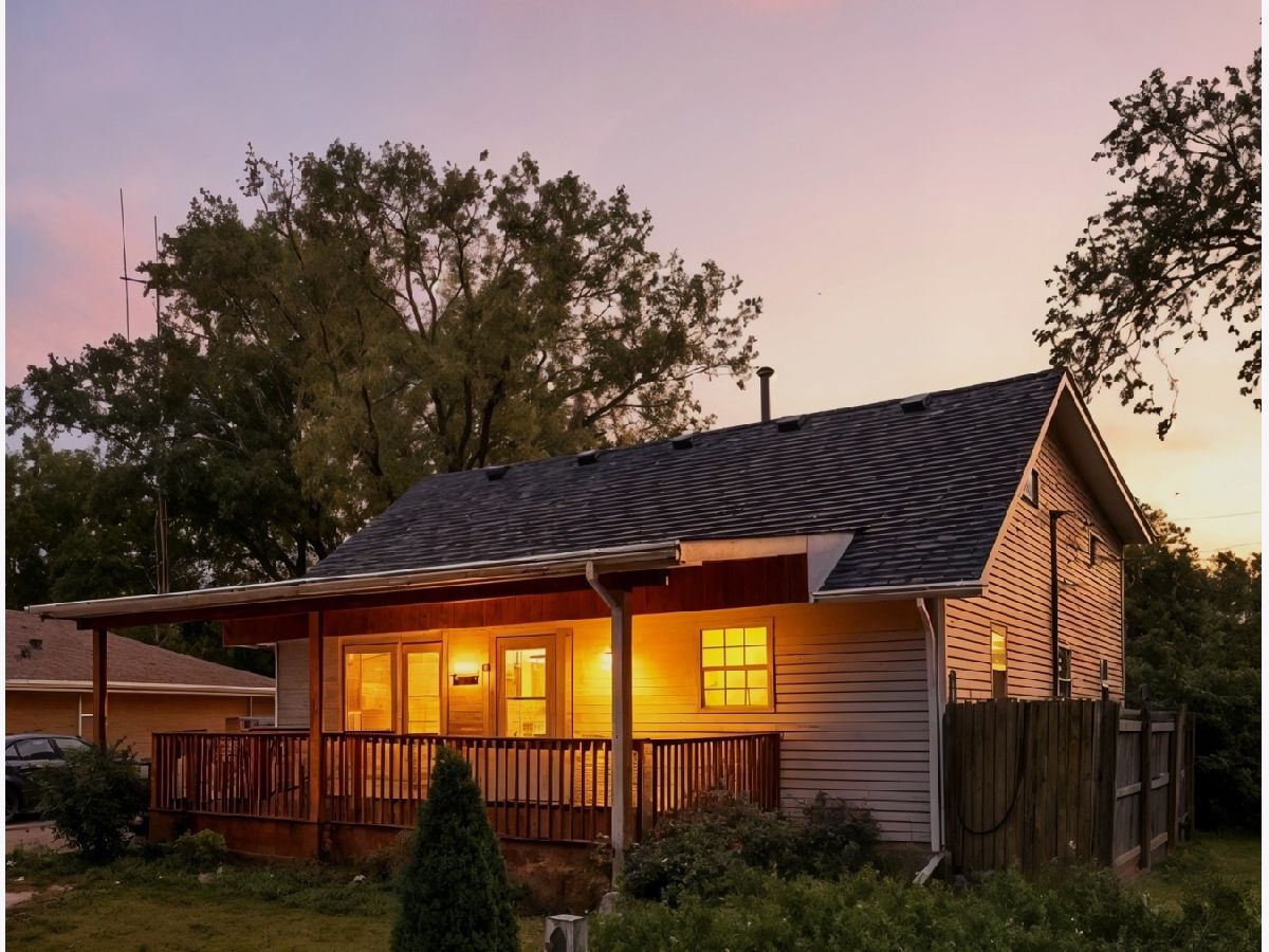 Homes For Sale Sunnyside Kankakee Illinois, 1820 Eagle Street