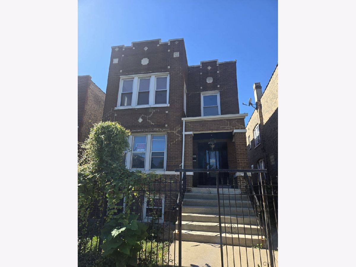 For Sale Chicago Illinois, 4634 Sawyer Avenue