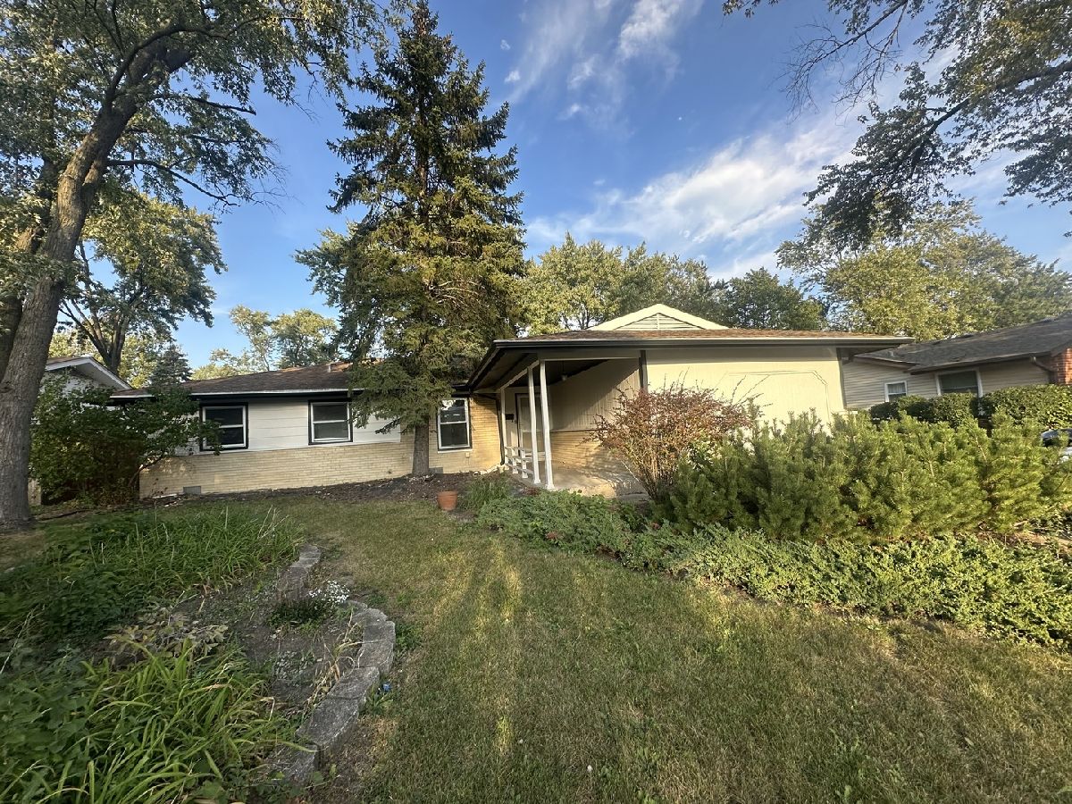  For Rent Elk Grove Village Illinois, 595 Elk Grove