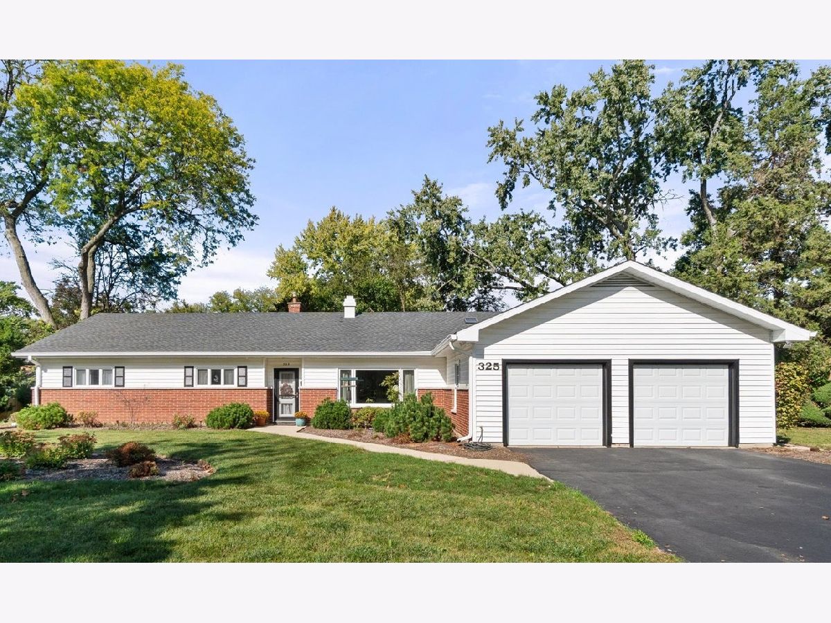  For Sale Wheaton Illinois, 325 Hawthorne Boulevard