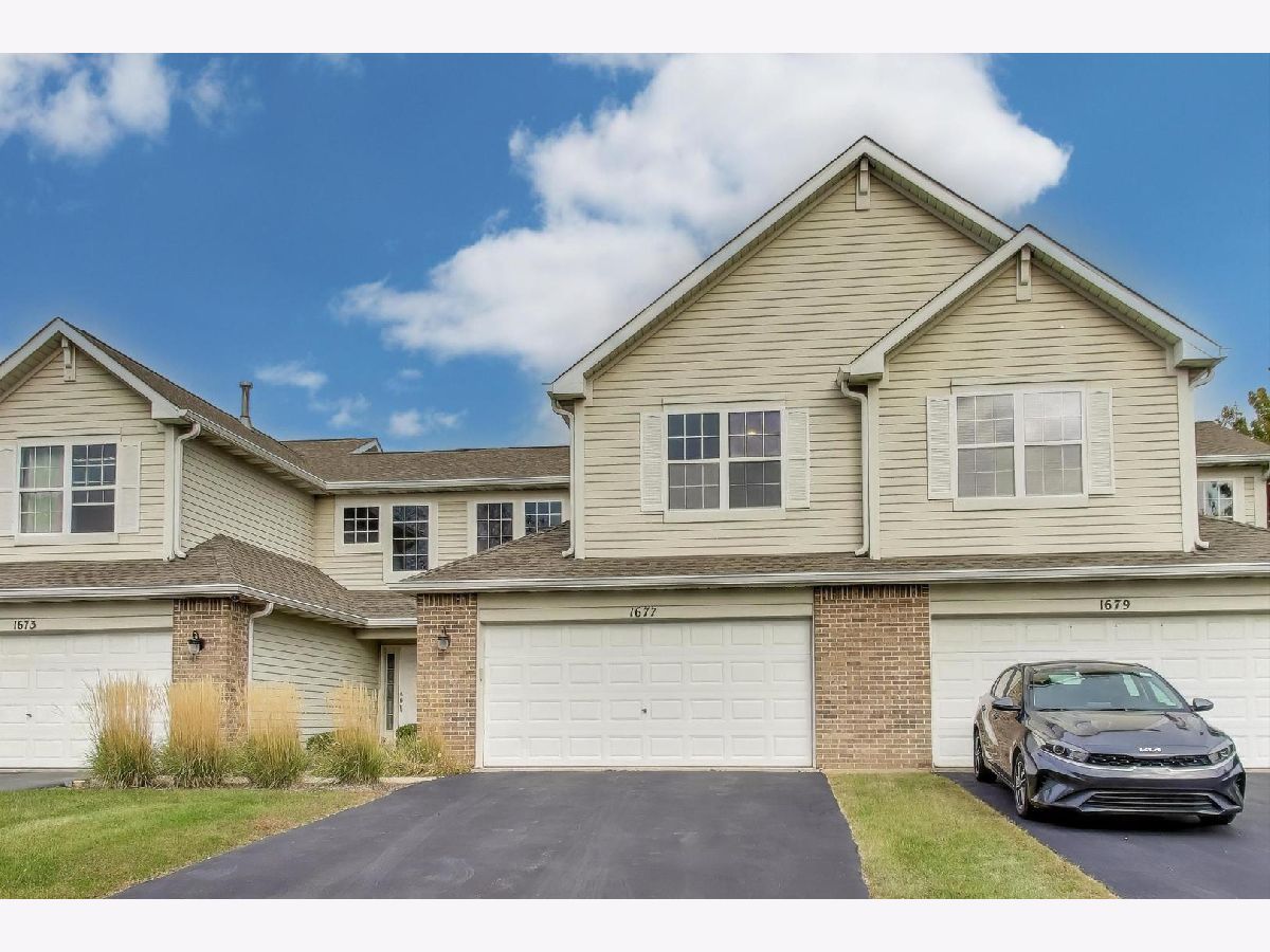  For Sale Waukegan Illinois, 1677 Candlestick Way