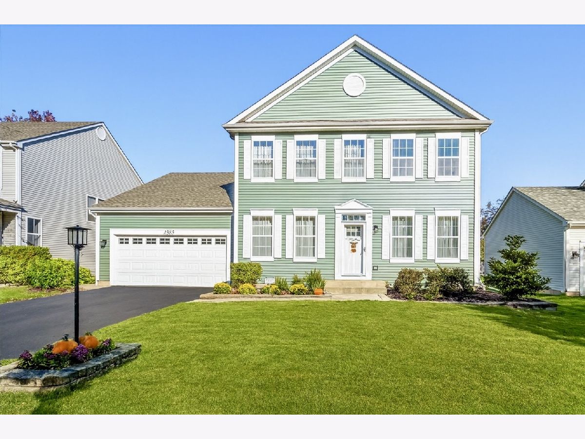  For Sale West Chicago Illinois, 2385 Barnhart Street