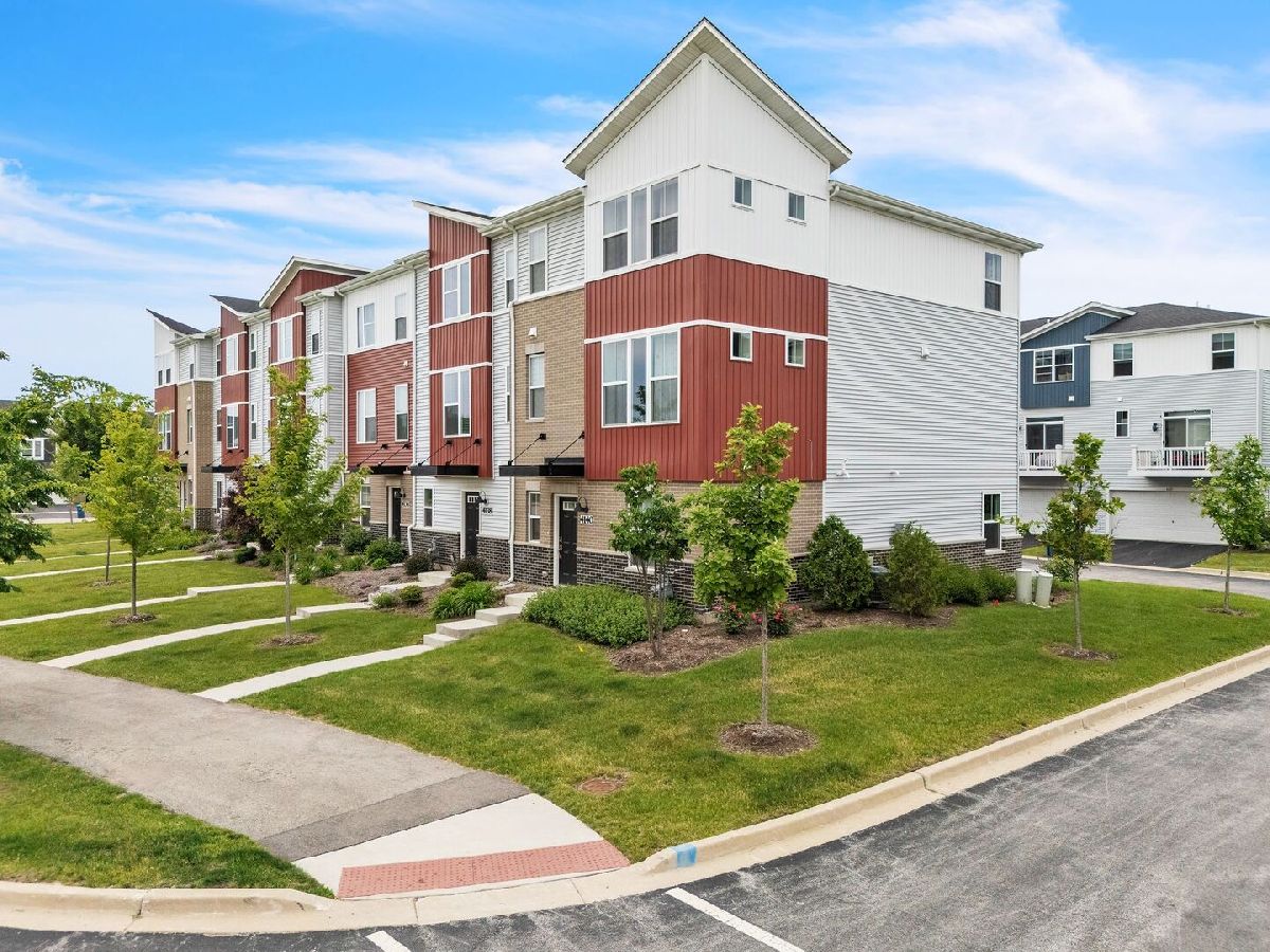  For Sale Aurora Illinois, 4138 Irving Road