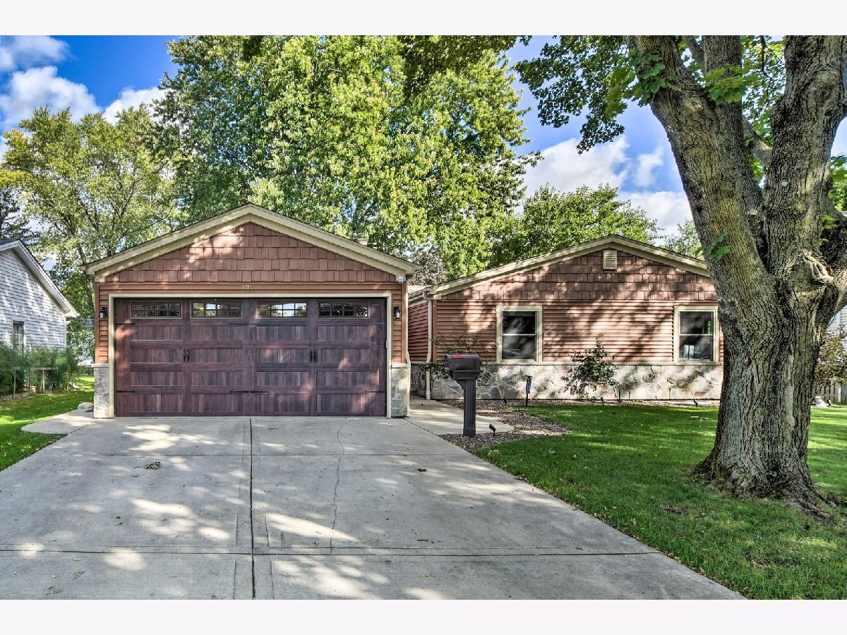For Sale St Charles Illinois, 1218 7th Street
