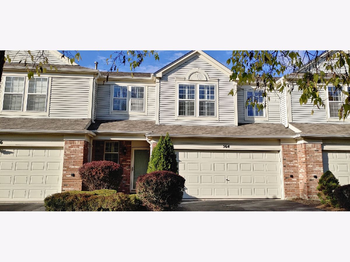  For Rent Algonquin Illinois, 564 Woods Creek