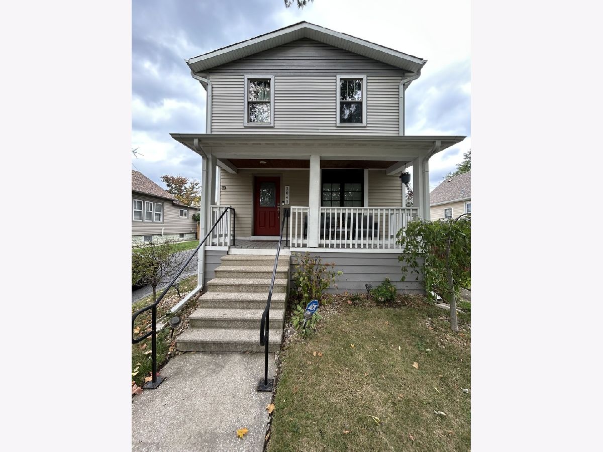  For Sale Blue Island Illinois, 2042 Grove Street