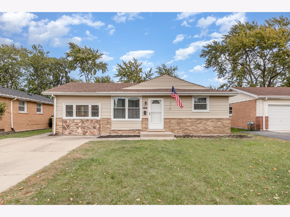  For Sale Oak Forest Illinois, 16453 Harold Street