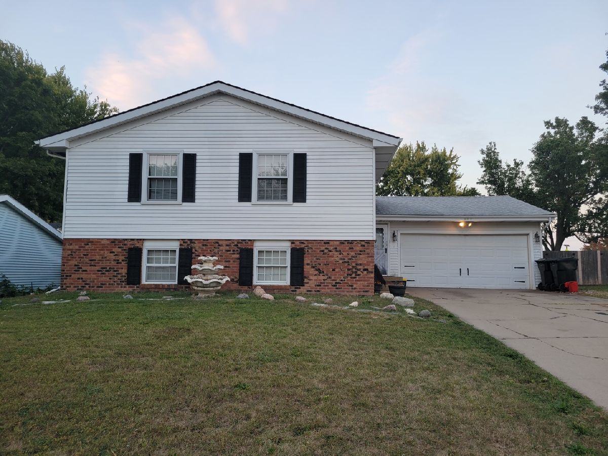  For Sale Normal Illinois, 1828 Johnson Drive