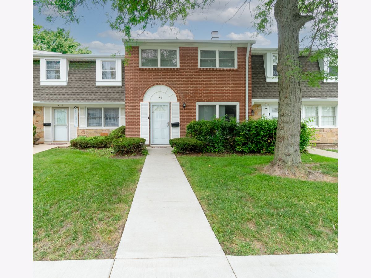  For Sale Schaumburg Illinois, 1912 Finchley Court