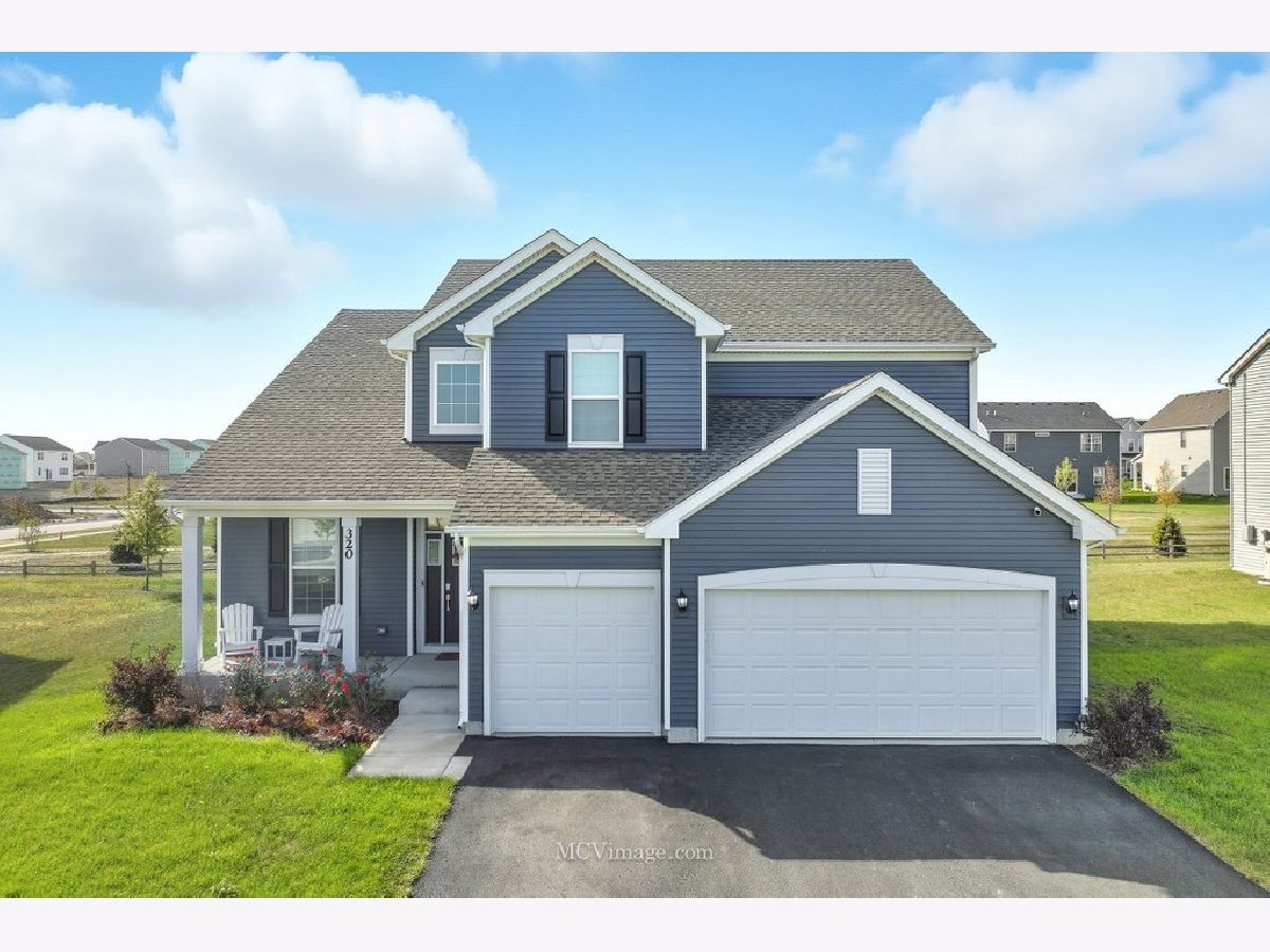  For Sale Oswego Illinois, 320 Ellis Street