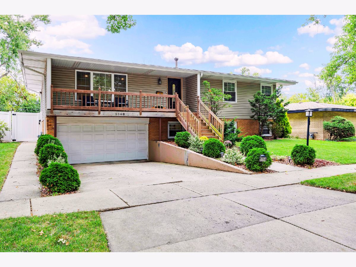  For Sale Oak Forest Illinois, 5568 Natalie Drive