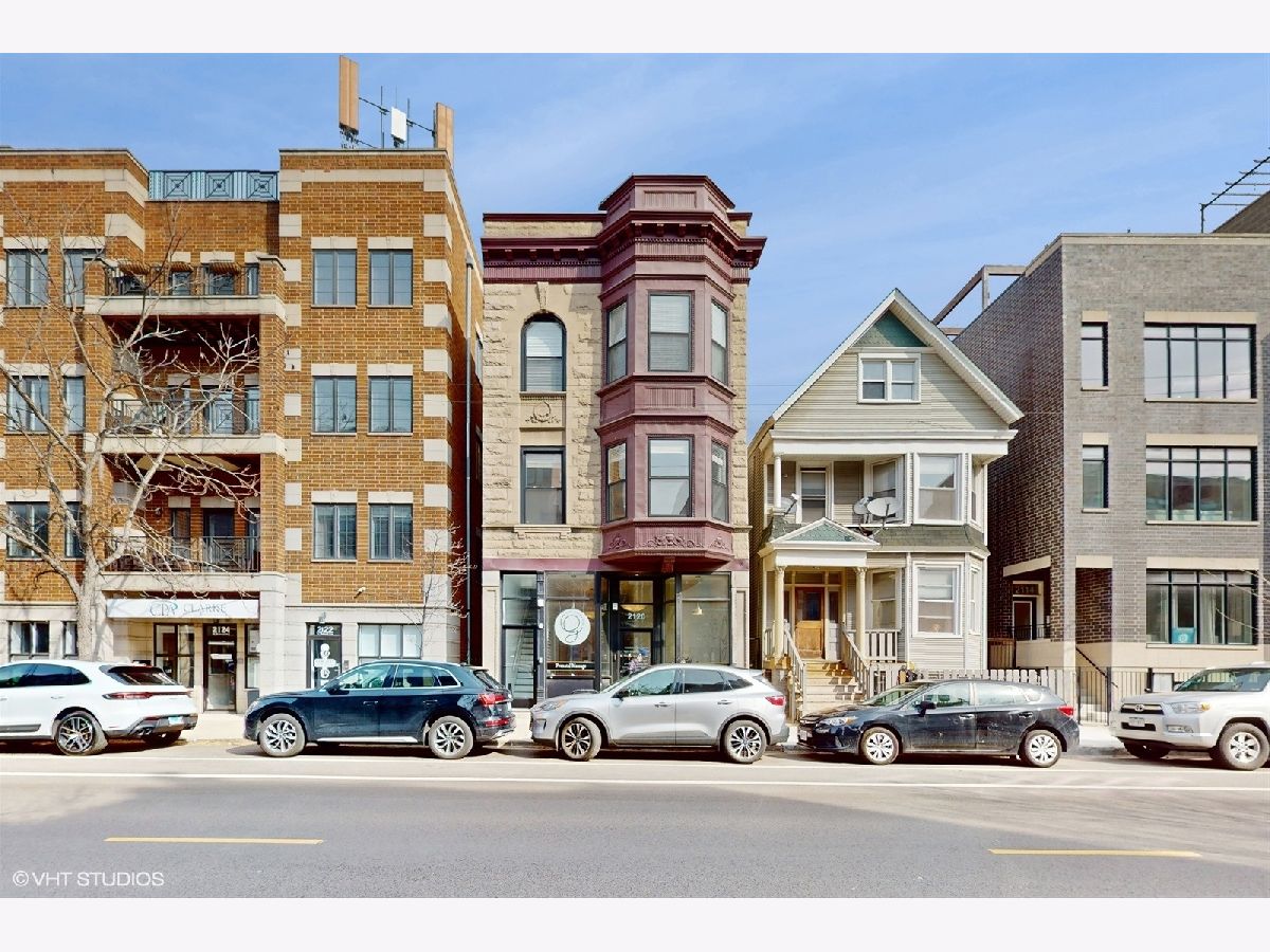  Rented Chicago Illinois, 2120 Belmont
