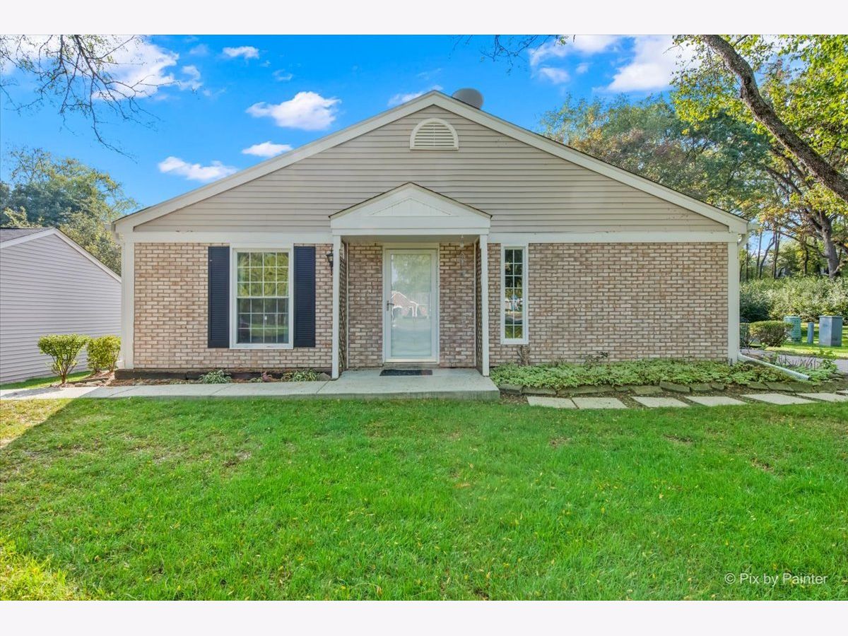  Sold Cary Illinois, 20 Red Oak