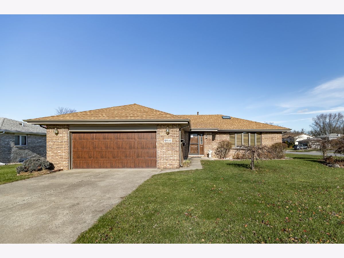  For Sale St John Indiana, 12680 Rosewood Court
