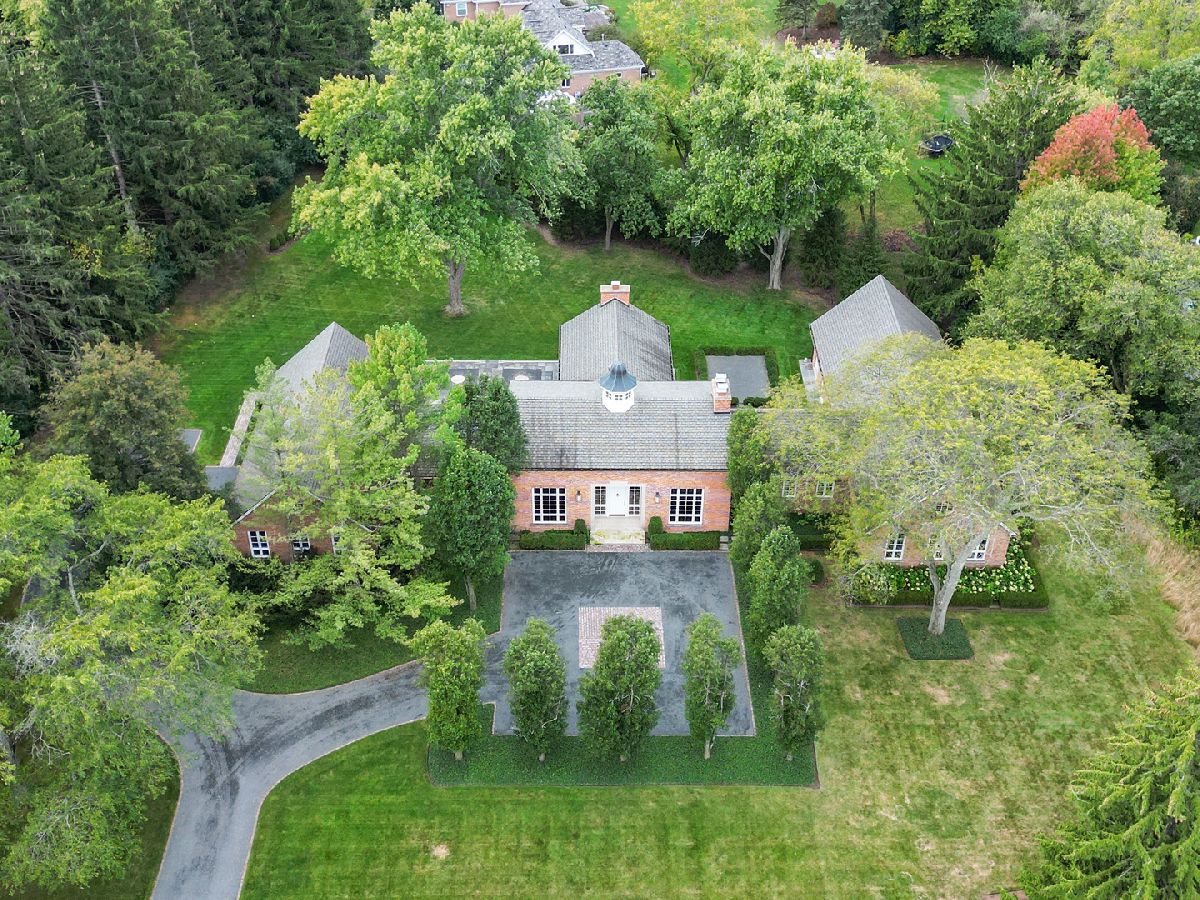  For Sale Lake Forest Illinois, 300 Butler Drive