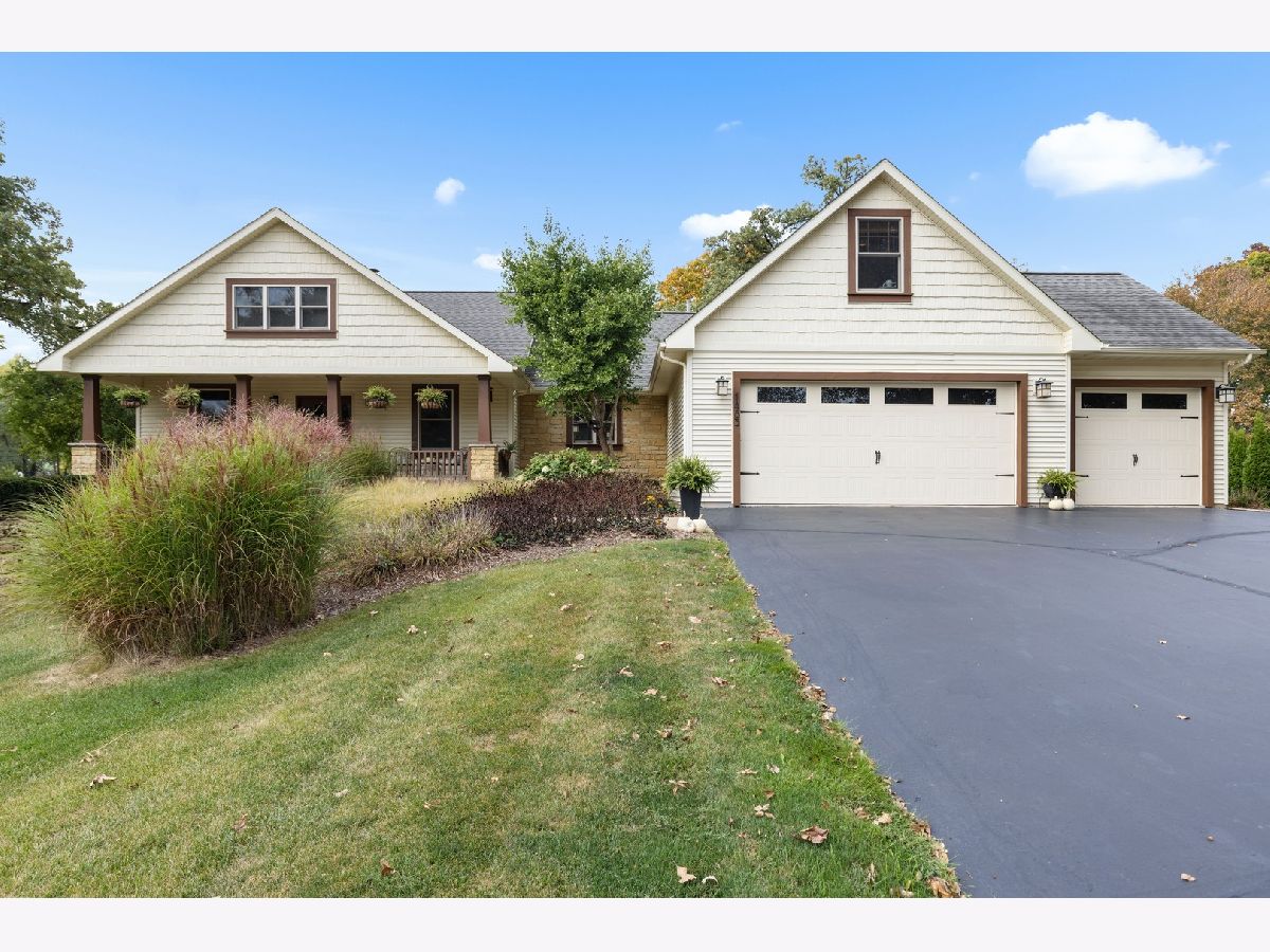  For Sale Rockford Illinois, 1483 Hidden Oak Trail