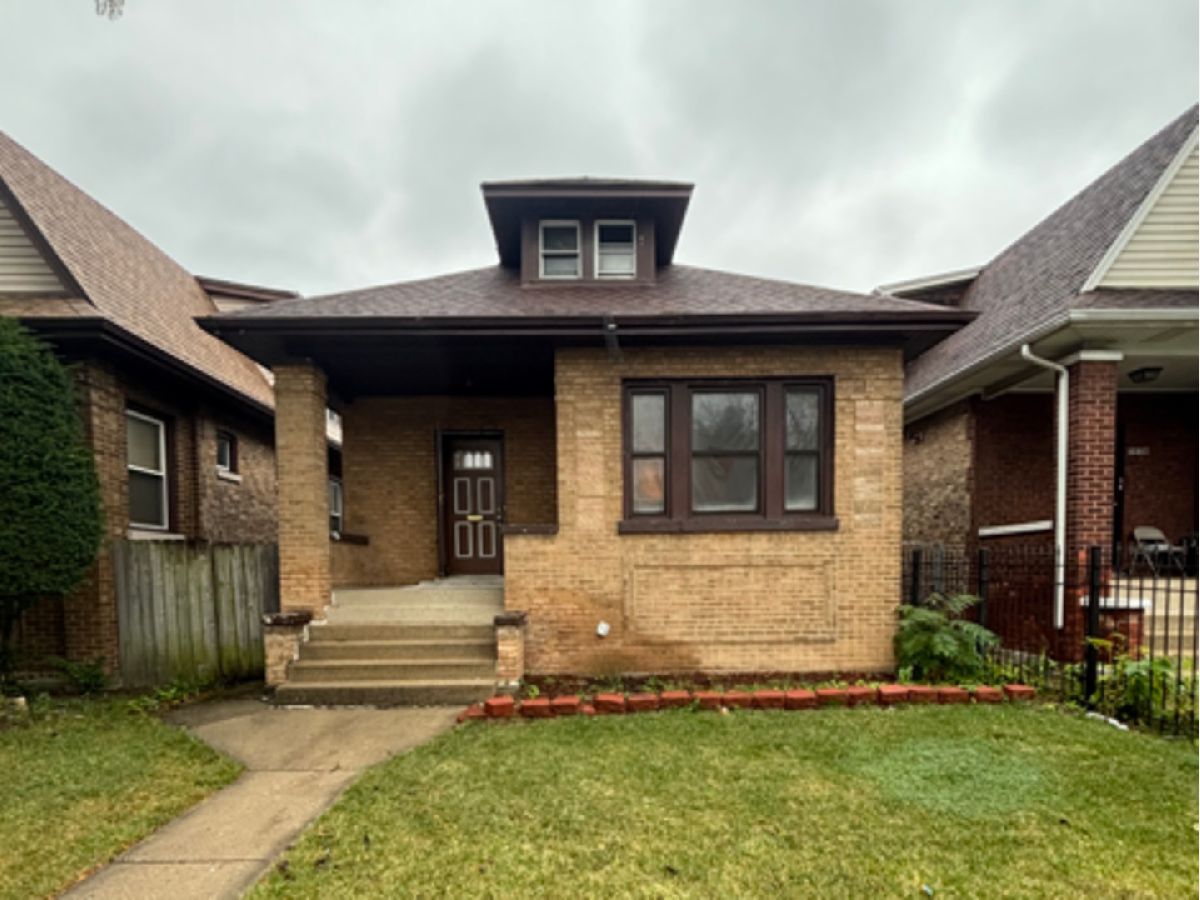 For Sale Chicago Illinois, 1516 Central Avenue