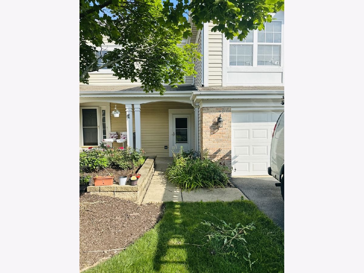  For Rent Aurora Illinois, 2772 Borkshire