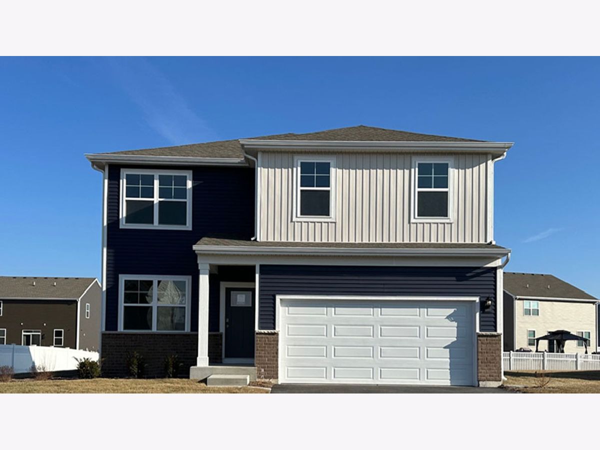  For Sale Wonder Lake Illinois, 2514 Winterberry Trail