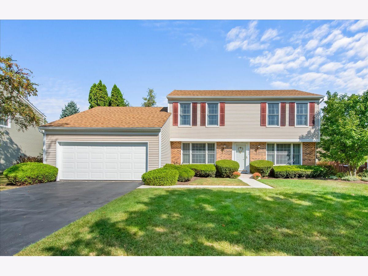 For Sale St Charles Illinois, 1540 Independence Avenue