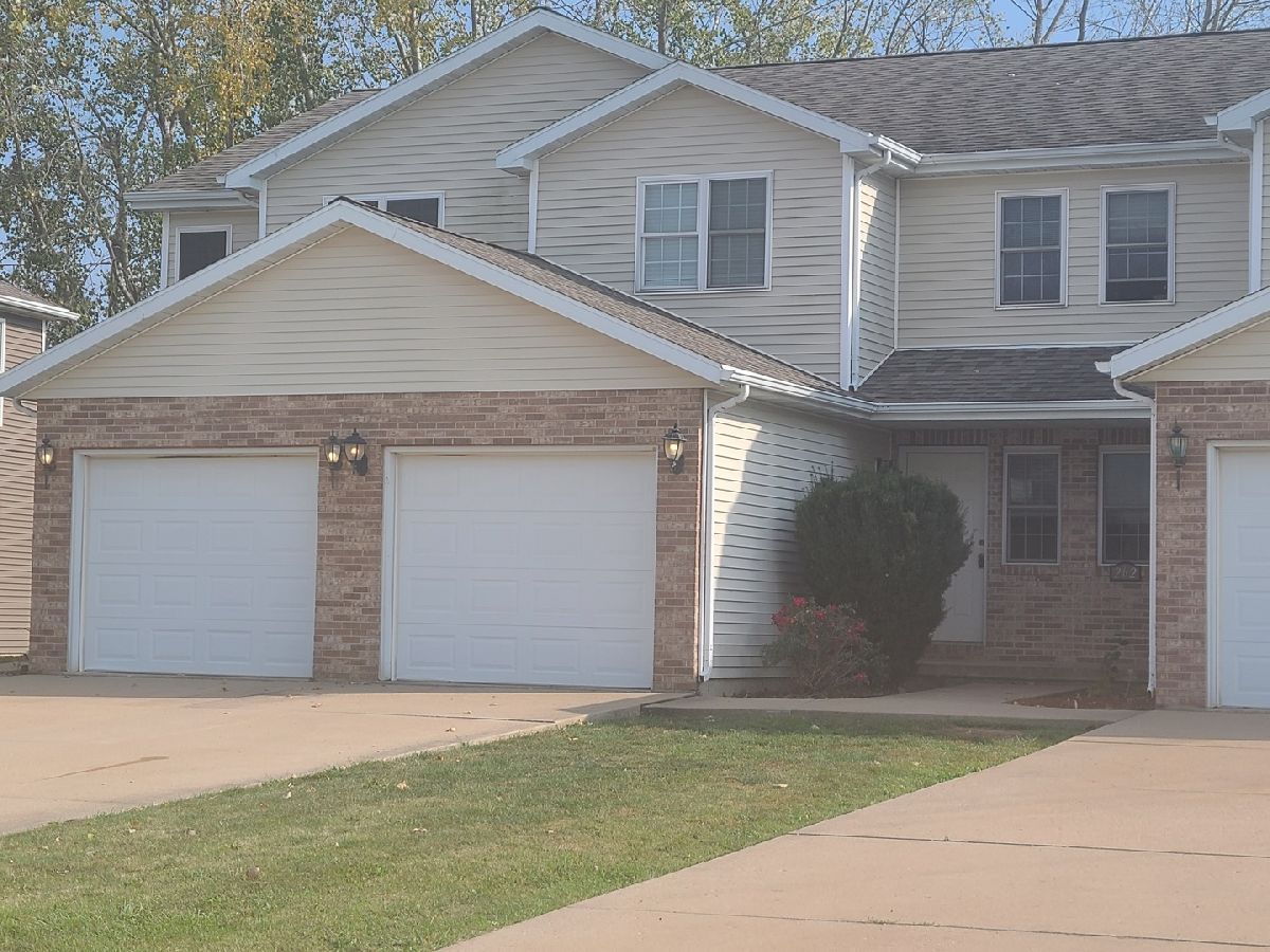  Rented Oglesby Illinois, 264 Sunset