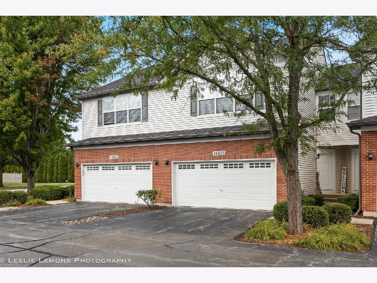 Rented Plainfield Illinois, 24022 Walnut