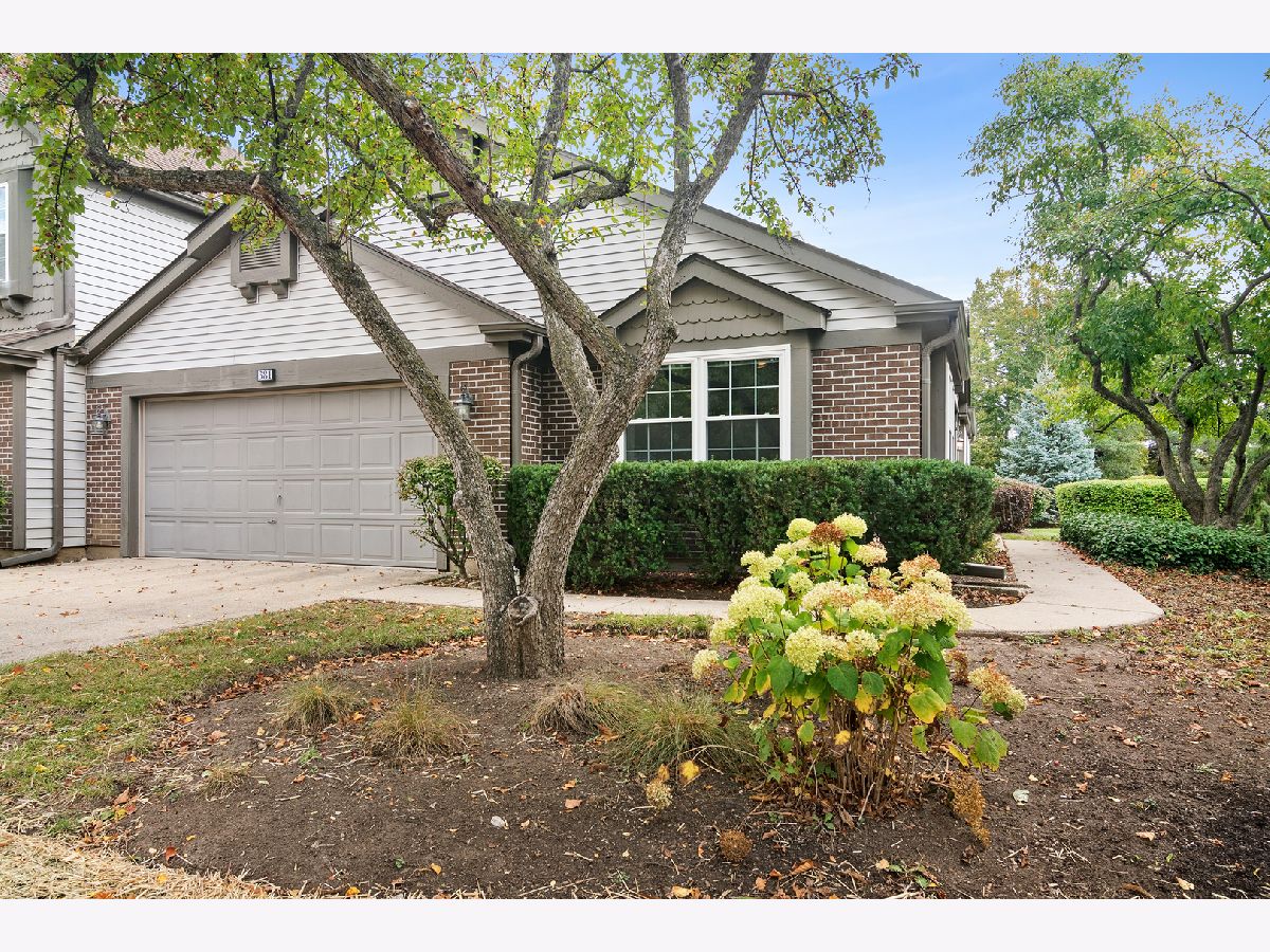  For Sale Buffalo Grove Illinois, 381 Bentley Place