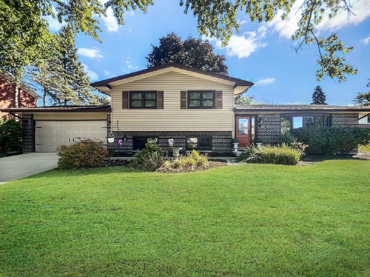 For Sale Bloomingdale Illinois, 177 Cardinal Drive