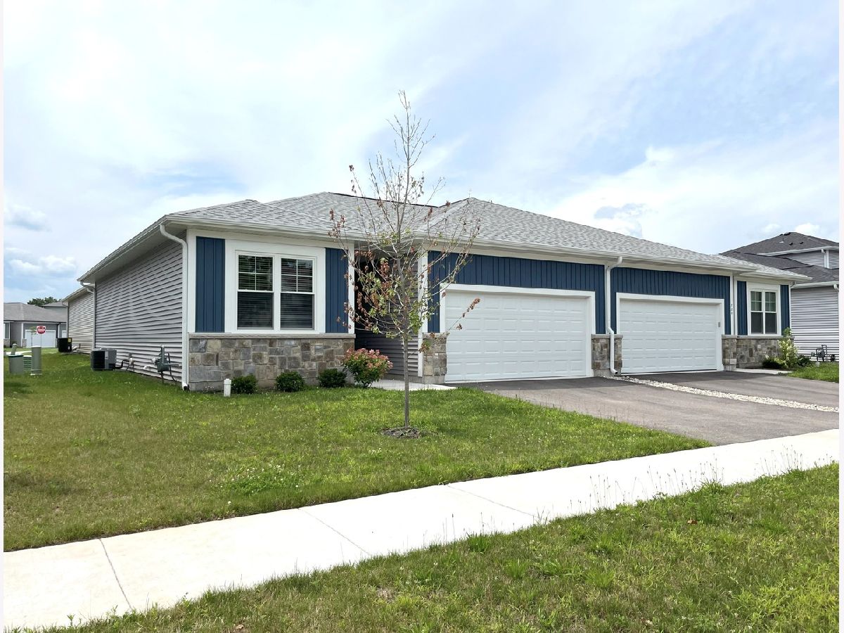For Rent Marengo Illinois, 724 Mallard