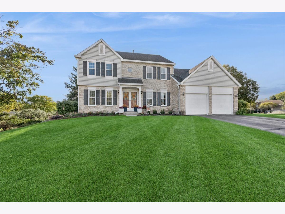  For Sale Cary Illinois, 2 Daybreak Ridge Trail