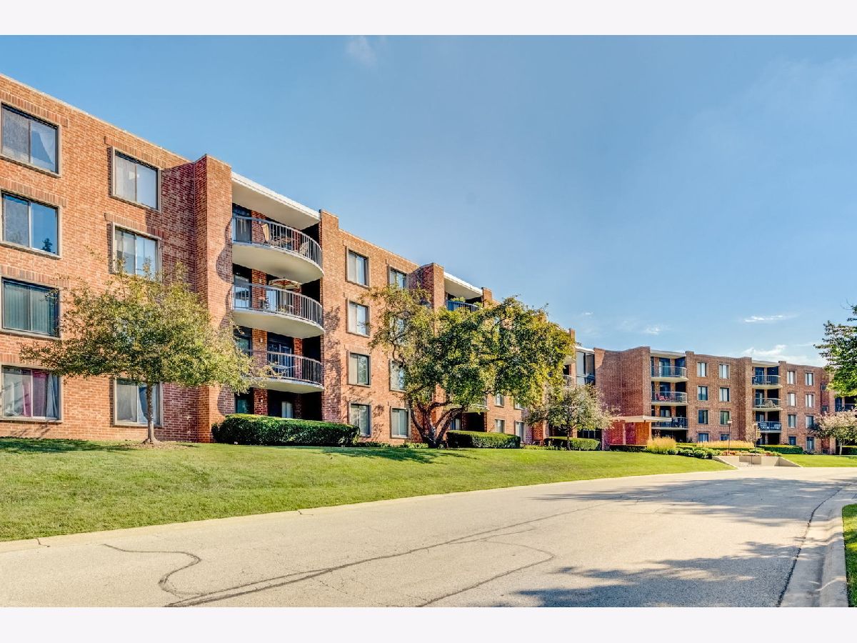  For Sale Arlington Heights Illinois, 1415 Central Road